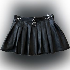 Current Mood Faux Leather Pleated Mini Skirt